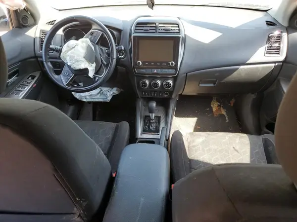 JA4APVAU4MU022073 2021 MITSUBISHI OUTLANDER - Image 8
