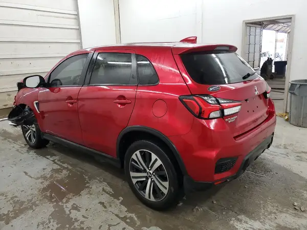JA4APVAU4NU003458 2022 MITSUBISHI OUTLANDER - Image 2