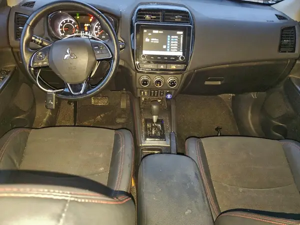 JA4APVAU4NU012340 2022 MITSUBISHI OUTLANDER - Image 8