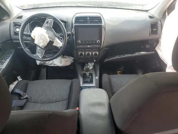 JA4APVAU5MU012832 2021 MITSUBISHI OUTLANDER - Image 8