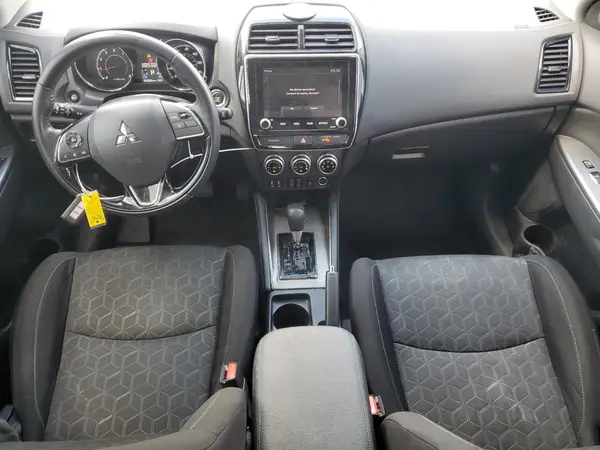 JA4APVAU5MU012863 2021 MITSUBISHI OUTLANDER - Image 8