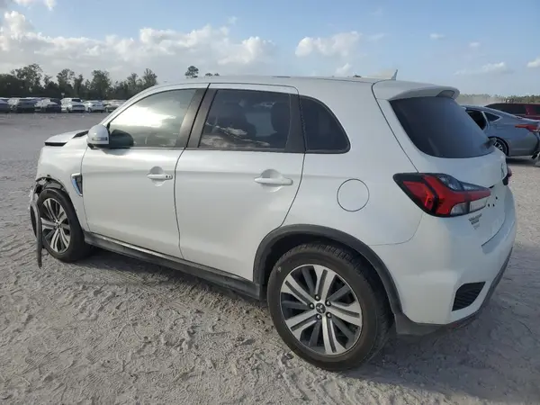 JA4APVAU5MU013351 2021 MITSUBISHI OUTLANDER - Image 2
