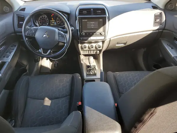 JA4APVAU5MU017030 2021 MITSUBISHI OUTLANDER - Image 8