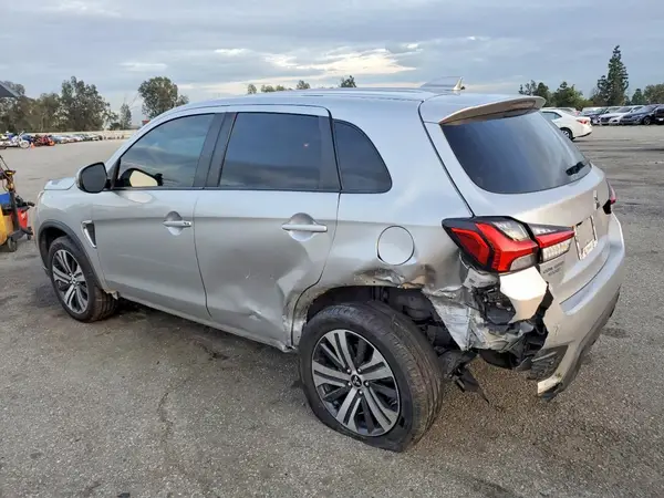 JA4APVAU5MU025399 2021 MITSUBISHI OUTLANDER - Image 2