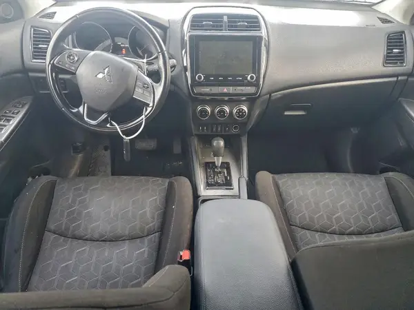 JA4APVAU5MU025452 2021 MITSUBISHI OUTLANDER - Image 8
