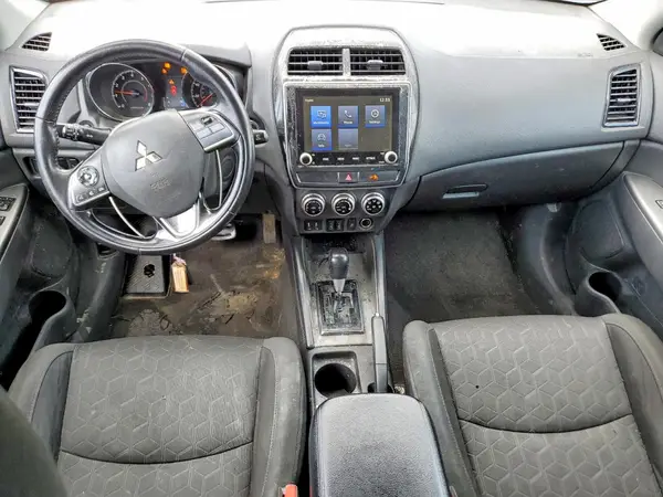 JA4APVAU5MU025953 2021 MITSUBISHI OUTLANDER - Image 8