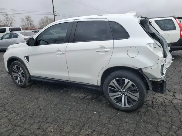 JA4APVAU6MU002536 2021 MITSUBISHI OUTLANDER - Image 2