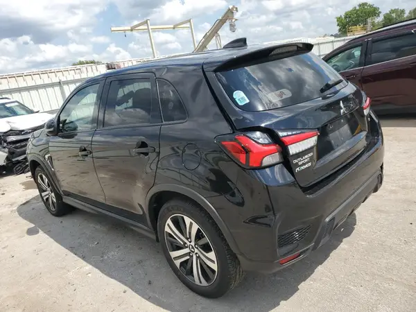 JA4APVAU6MU010152 2021 MITSUBISHI OUTLANDER - Image 2