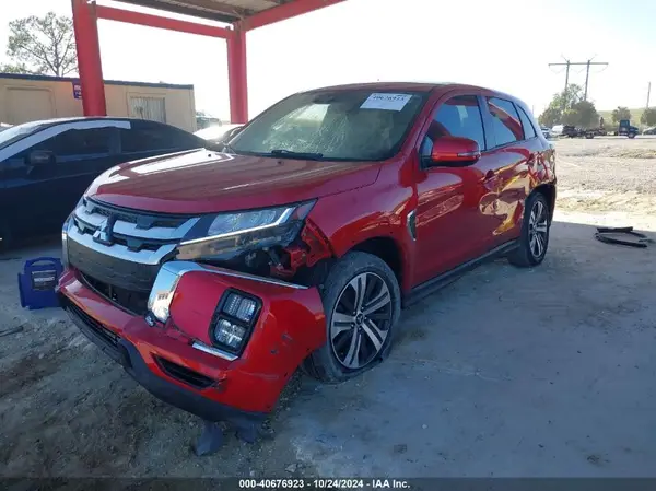 JA4APVAU6MU011642 2021 MITSUBISHI OUTLANDER - Image 2