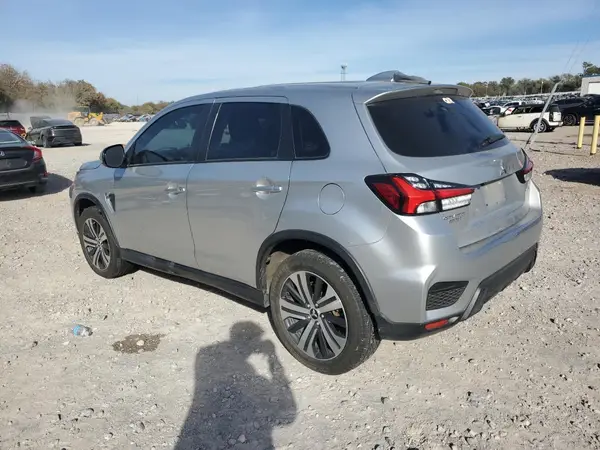 JA4APVAU6MU012709 2021 MITSUBISHI OUTLANDER - Image 2