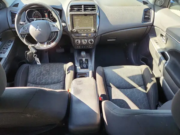 JA4APVAU6MU013620 2021 MITSUBISHI OUTLANDER - Image 8