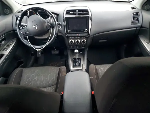 JA4APVAU6MU030563 2021 MITSUBISHI OUTLANDER - Image 8