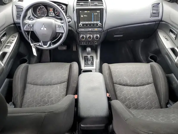 JA4APVAU6MU034208 2021 MITSUBISHI OUTLANDER - Image 8