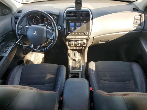 JA4APVAU6NU007866 2022 MITSUBISHI OUTLANDER - Image 8