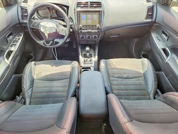 JA4APVAU6NU014333 2022 MITSUBISHI OUTLANDER - Image 8