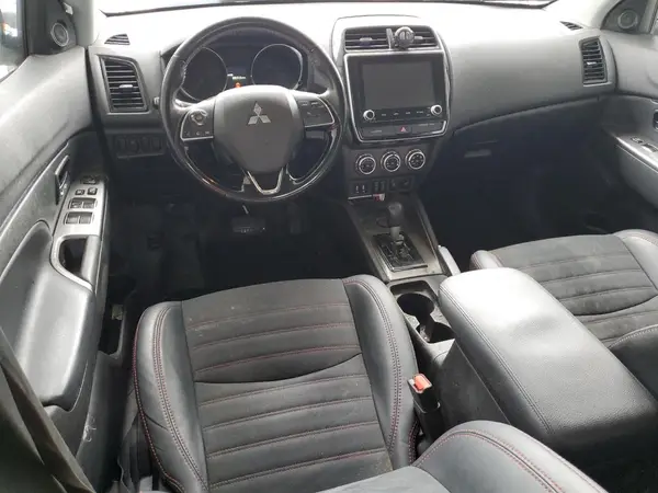JA4APVAU6NU019239 2022 MITSUBISHI OUTLANDER - Image 8