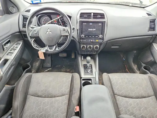 JA4APVAU7MU011648 2021 MITSUBISHI OUTLANDER - Image 8