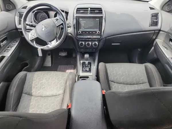 JA4APVAU7MU012301 2021 MITSUBISHI OUTLANDER - Image 8