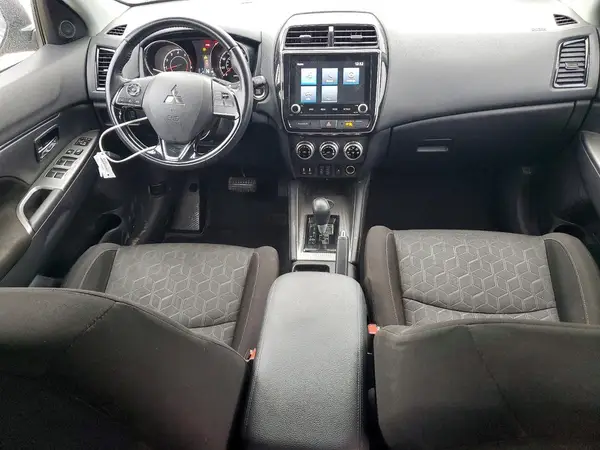 JA4APVAU7MU013075 2021 MITSUBISHI OUTLANDER - Image 8