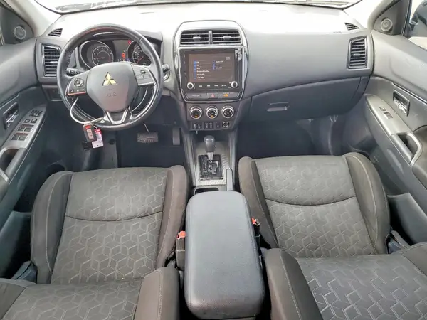 JA4APVAU7MU018938 2021 MITSUBISHI OUTLANDER - Image 8
