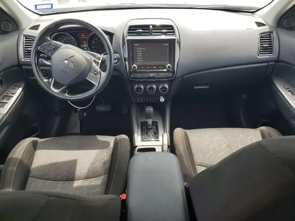 JA4APVAU7MU024657 2021 MITSUBISHI OUTLANDER - Image 8