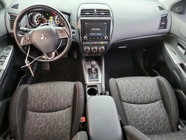 JA4APVAU7MU032970 2021 MITSUBISHI OUTLANDER - Image 8