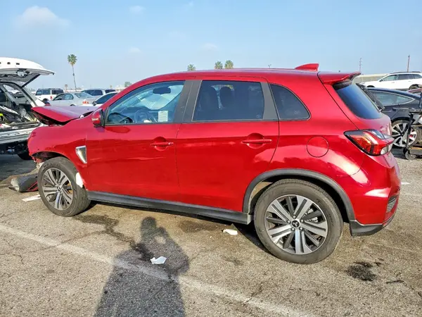 JA4APVAU7NU014597 2022 MITSUBISHI OUTLANDER - Image 2