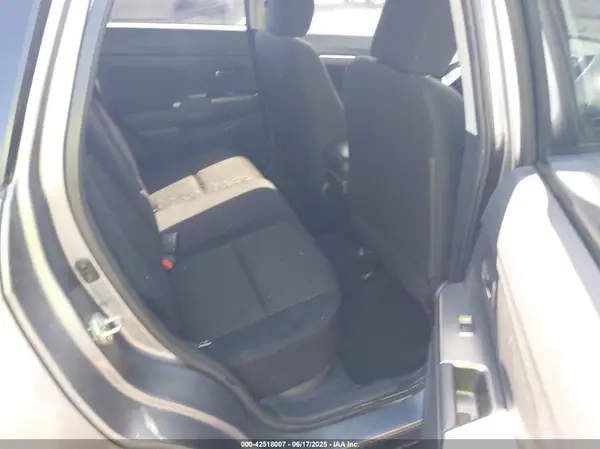 JA4APVAU8MU011884 2021 MITSUBISHI OUTLANDER - Image 8