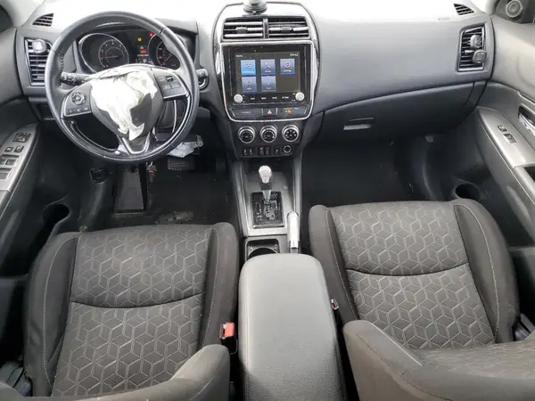 JA4APVAU8MU012601 2021 MITSUBISHI OUTLANDER - Image 8