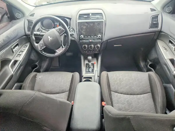JA4APVAU8MU014302 2021 MITSUBISHI OUTLANDER - Image 8