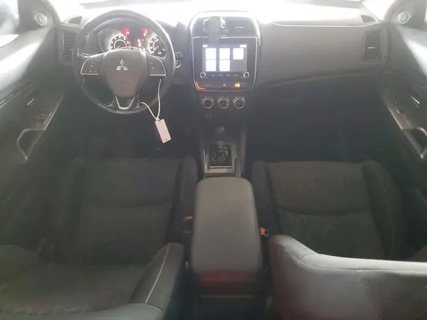 JA4APVAU8MU015952 2021 MITSUBISHI OUTLANDER - Image 8