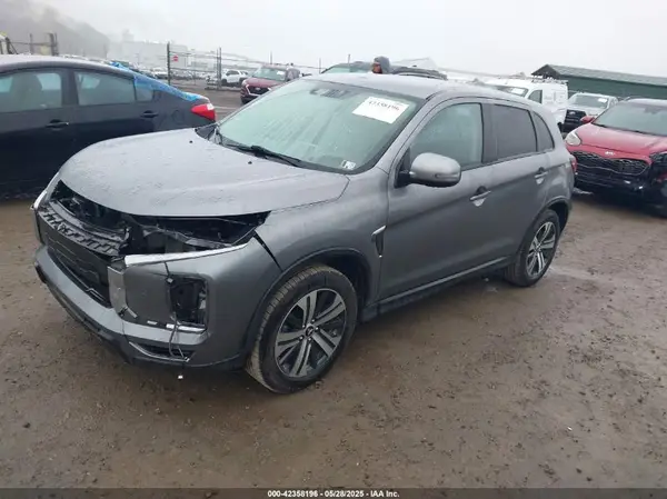 JA4APVAU8MU019547 2021 MITSUBISHI OUTLANDER - Image 2
