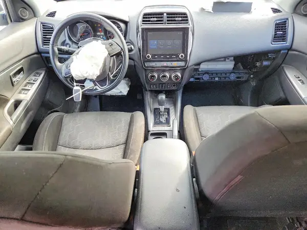 JA4APVAU8MU024490 2021 MITSUBISHI OUTLANDER - Image 8