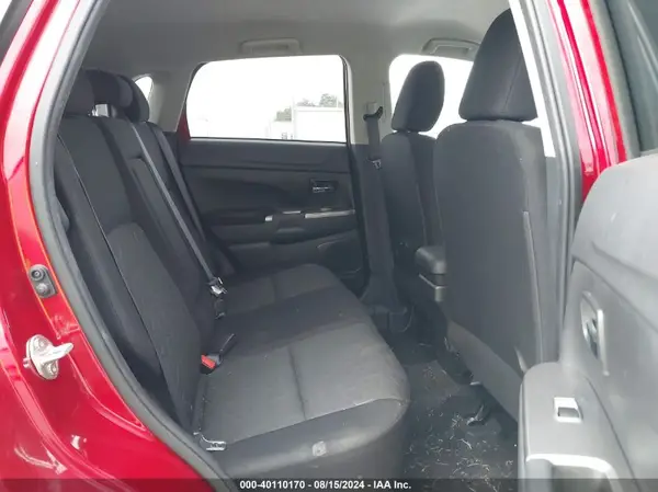 JA4APVAU8MU025820 2021 MITSUBISHI OUTLANDER - Image 8