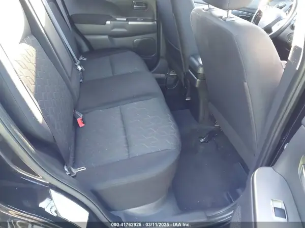 JA4APVAU9MU018214 2021 MITSUBISHI OUTLANDER - Image 8