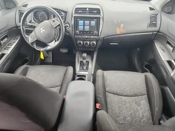 JA4APVAUXMU009974 2021 MITSUBISHI OUTLANDER - Image 8