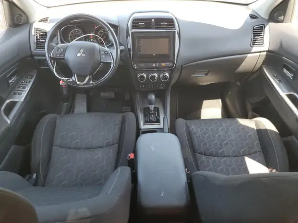 JA4APVAUXMU017962 2021 MITSUBISHI OUTLANDER - Image 8