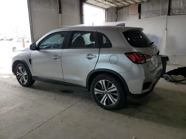 JA4APVAUXMU025835 2021 MITSUBISHI OUTLANDER - Image 2