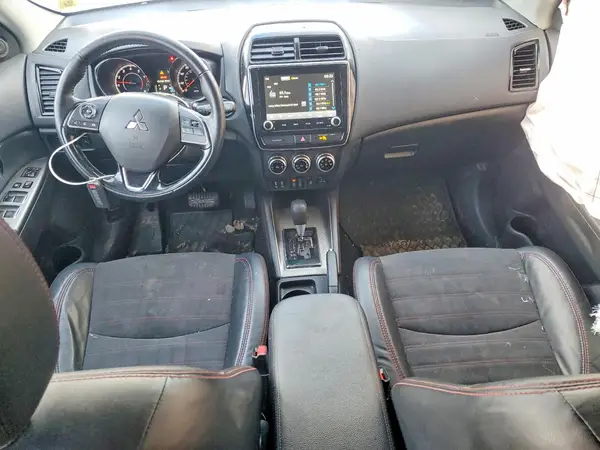 JA4APVAUXNU017266 2022 MITSUBISHI OUTLANDER - Image 8