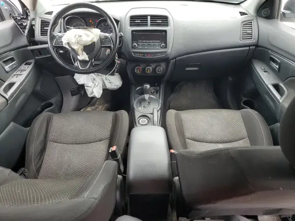 JA4AR3AU0GZ042794 2016 MITSUBISHI OUTLANDER - Image 8