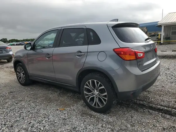JA4AR3AU0HZ047625 2017 MITSUBISHI OUTLANDER - Image 2