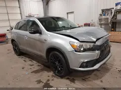 JA4AR3AU0HZ051917 2017 MITSUBISHI OUTLANDER