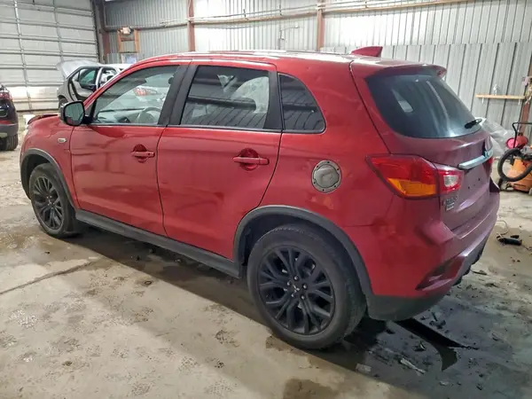 JA4AR3AU0JU006317 2018 MITSUBISHI OUTLANDER - Image 2