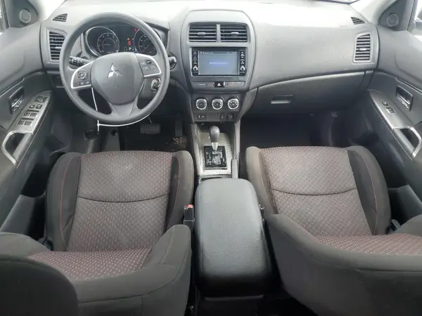 JA4AR3AU0JU006964 2018 MITSUBISHI OUTLANDER - Image 8