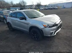 JA4AR3AU0JU008973 2018 MITSUBISHI OUTLANDER