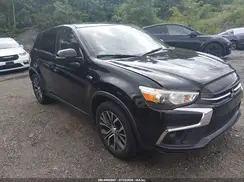 JA4AR3AU0JU021111 2018 MITSUBISHI OUTLANDER