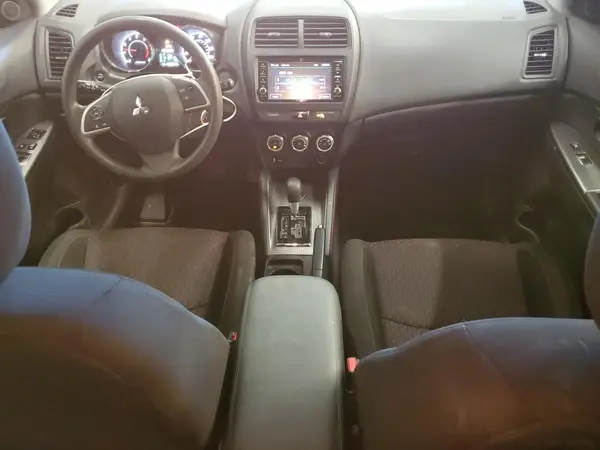 JA4AR3AU0JU023618 2018 MITSUBISHI OUTLANDER - Image 8