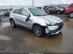 JA4AR3AU0JZ002920 2018 MITSUBISHI OUTLANDER