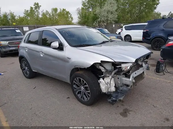JA4AR3AU0JZ003694 2018 MITSUBISHI OUTLANDER - Image 1