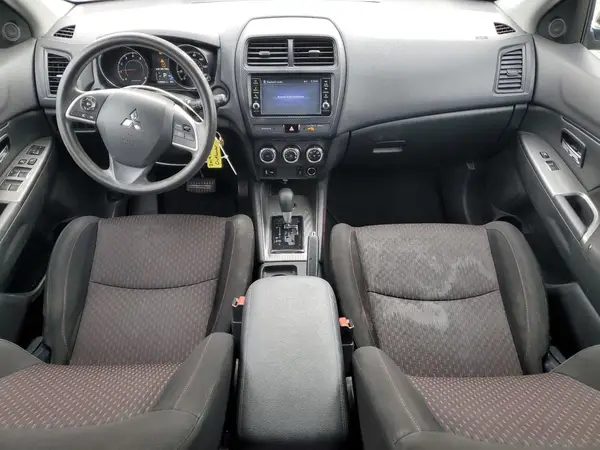 JA4AR3AU0KU007128 2019 MITSUBISHI OUTLANDER - Image 8